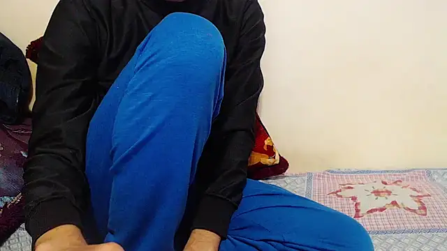 Alexdelarge323 online show from February 2025 04:09:02 PM