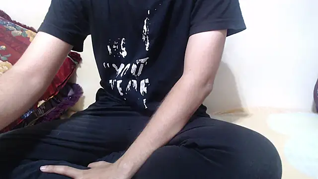 Alexdelarge323 online show from July 2026 02:45:01 PM