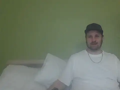 BlueEyedGuyPNW online show from April 2026 07:53:01 PM