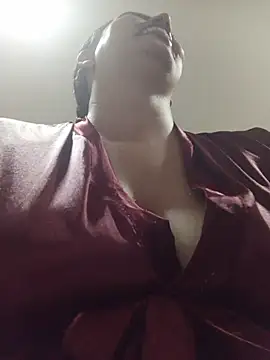 MariaGaitan online show from April 2026 05:11:01 PM