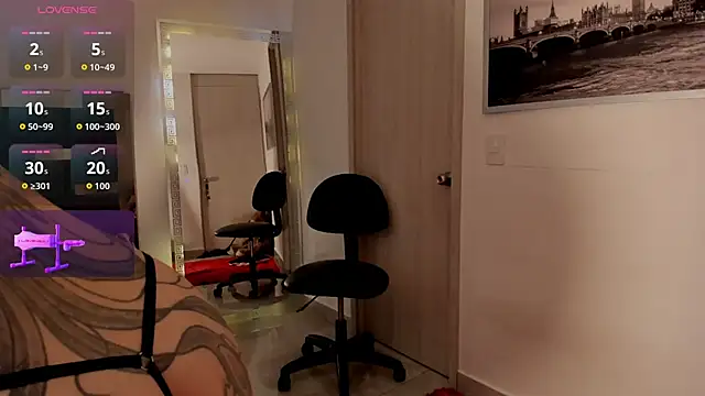 daiila jonnes online show from November 2025 05:24:02 PM