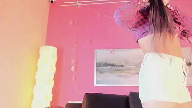 Tiffanysurez  online show from March 2025 01:09:01 PM