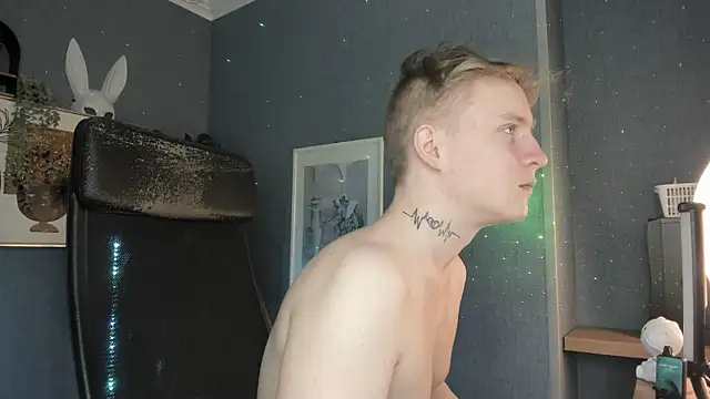 AlexxSweet online show from April 2026 05:06:01 AM