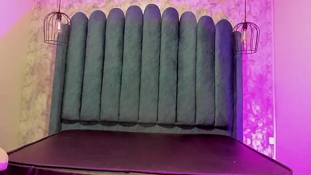 nalalye cruzz  online show from September 2025 03:17:01 AM