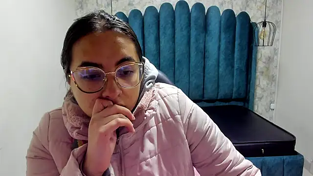 nalalye cruzz  online show from September 2025 02:24:01 AM