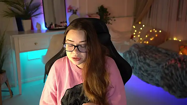 VixenMia online show from February 2025 03:34:02 AM