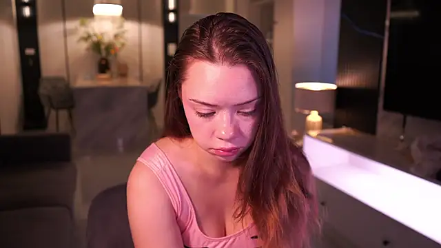 VixenMia online show from November 2025 02:33:01 AM