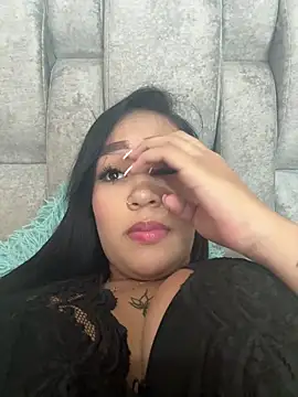 Snapshot of Luisa_Fernandaa chatting on September 2025 12:25:01 AM Luisa Fernandaa online show from September 2025 12:25:01 AM