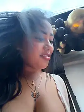Snapshot of Luisa_Fernandaa chatting on May 2026 11:09:01 PM Luisa Fernandaa online show from May 2026 11:09:01 PM