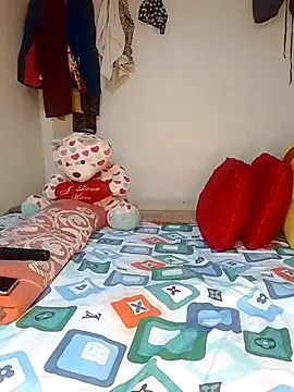 Snapshot of NicRaisaa chatting on March 2025 05:05:02 AM NicRaisaa online show from March 2025 05:05:02 AM