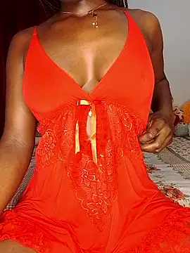 Snapshot of NicRaisaa chatting on October 2025 04:55:01 AM NicRaisaa online show from October 2025 04:55:01 AM