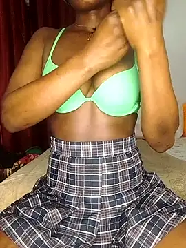 Snapshot of NicRaisaa chatting on November 2025 03:39:02 AM NicRaisaa online show from November 2025 03:39:02 AM