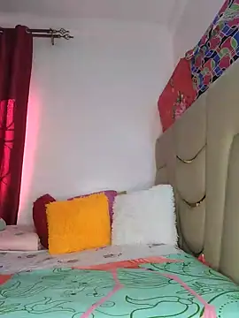 Snapshot of NicRaisaa chatting on February 2026 05:23:01 AM NicRaisaa online show from February 2026 05:23:01 AM