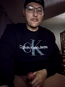 Snapshot of MrBiggBallz chatting on January 2025 10:21:02 AM MrBiggBallz online show from January 2025 10:21:02 AM