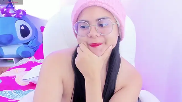 Snapshot of esmeralda112 chatting on January 2025 06:59:02 PM esmeralda112 online show from January 2025 06:59:02 PM
