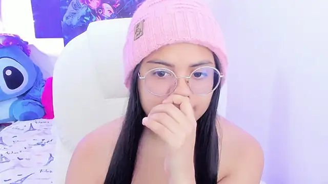 Snapshot of esmeralda112 chatting on January 2025 07:26:01 PM esmeralda112 online show from January 2025 07:26:01 PM