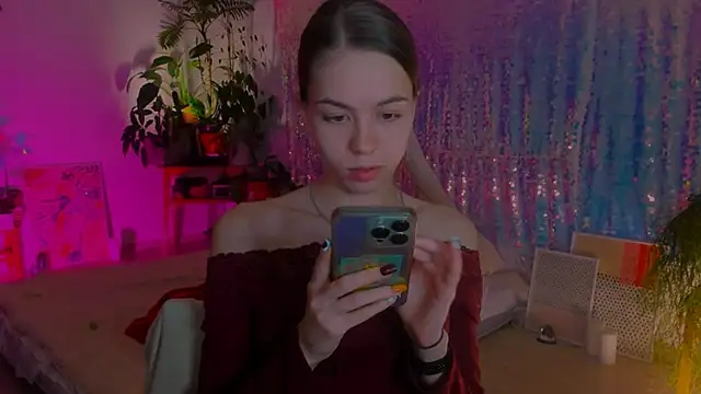 poli   online show from December 2024 01:23:01 AM