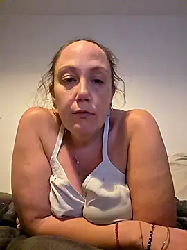 Wisie Cutie online show from March 2026 11:26:02 PM