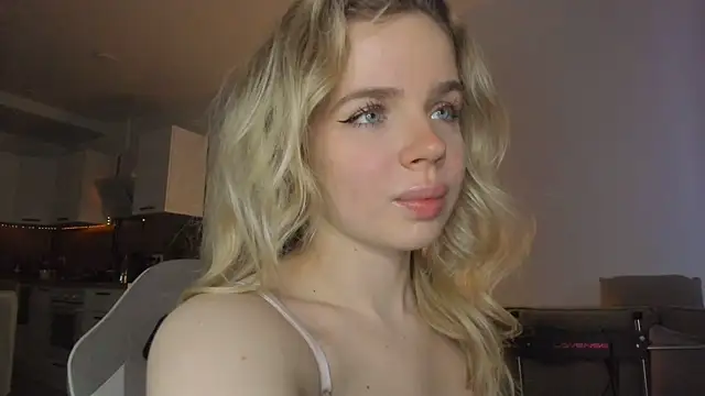 lit asella online show from December 2024 12:33:01 PM