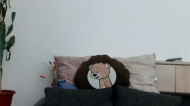 Snapshot of rosie69 chatting on February 2025 04:50:02 PM rosie69 online show from February 2025 04:50:02 PM