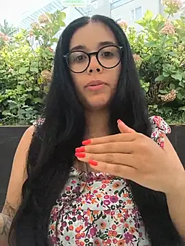 Snapshot of Annya-sweet chatting on June 2026 02:21:02 PM Annya-sweet online show from June 2026 02:21:02 PM