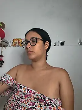 Snapshot of Annya-sweet chatting on July 2026 04:21:01 PM Annya-sweet online show from July 2026 04:21:01 PM