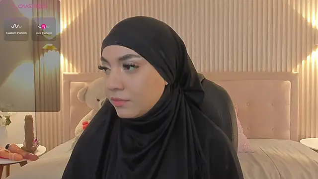 Snapshot of Sooffii_1 chatting on March 2025 05:19:01 AM Sooffii 1 online show from March 2025 05:19:01 AM