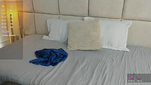 Snapshot of Sooffii_1 chatting on January 2026 02:14:01 AM Sooffii 1 online show from January 2026 02:14:01 AM