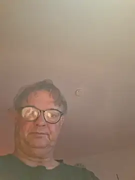 Seltsamoder online show from November 2025 04:28:02 AM