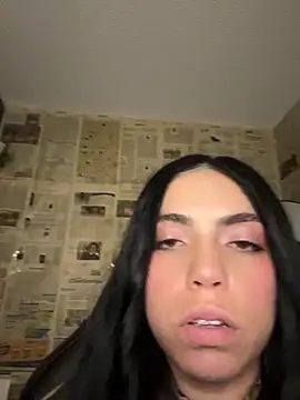 Snapshot of i_am_nina_ chatting on May 2026 11:13:02 PM i am nina online show from May 2026 11:13:02 PM
