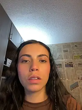 Snapshot of i_am_nina_ chatting on July 2026 10:34:02 PM i am nina online show from July 2026 10:34:02 PM