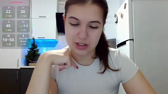 SayMeow  online show from December 2025 06:20:01 AM