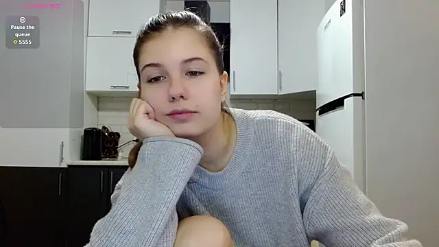 SayMeow  online show from February 2026 08:41:02 PM