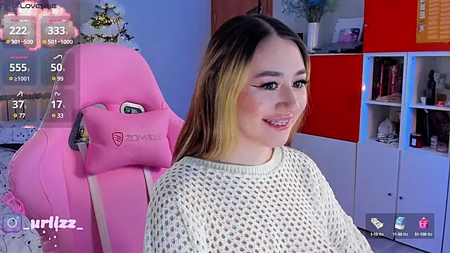 Fiona-Love online show from December 2024 08:16:02 PM