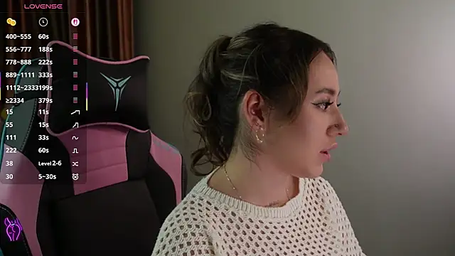 Fiona-Love online show from October 2025 03:24:01 PM