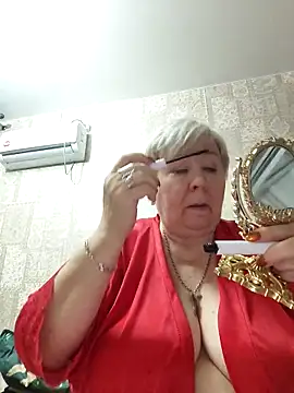 EffectFiona online show from October 2025 10:47:01 PM