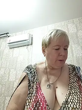 EffectFiona online show from July 2026 10:55:01 PM