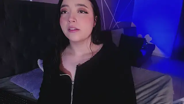 Snapshot of Miss_Loise chatting on March 2025 01:18:01 PM Miss Loise online show from March 2025 01:18:01 PM