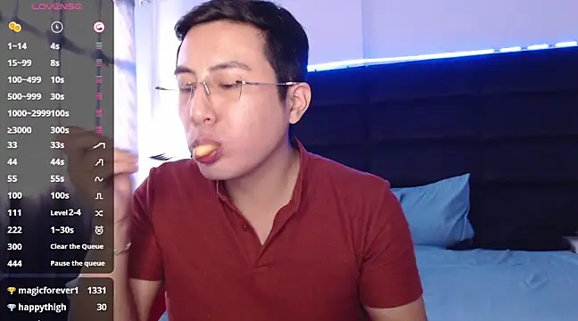 andrewmhilton  online show from March 2025 07:04:02 PM