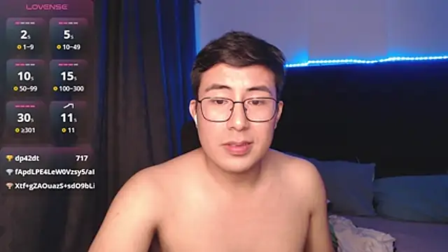 andrewmhilton  online show from April 2026 07:45:01 AM