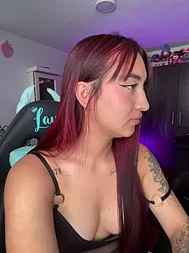 Snapshot of _Tammyy chatting on February 2025 09:54:01 PM  Tammyy online show from February 2025 09:54:01 PM