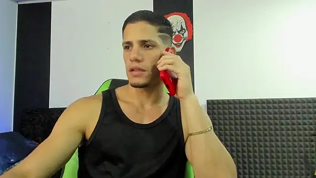 jhonnysnow17 online show from January 2025 11:10:01 PM