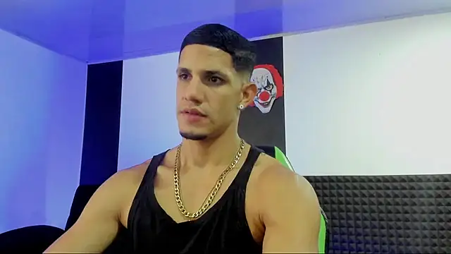 jhonnysnow17 online show from March 2025 05:14:01 AM