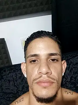 Snapshot of jhonnysnow17 chatting on January 2026 07:23:02 AM jhonnysnow17 online show from January 2026 07:23:02 AM