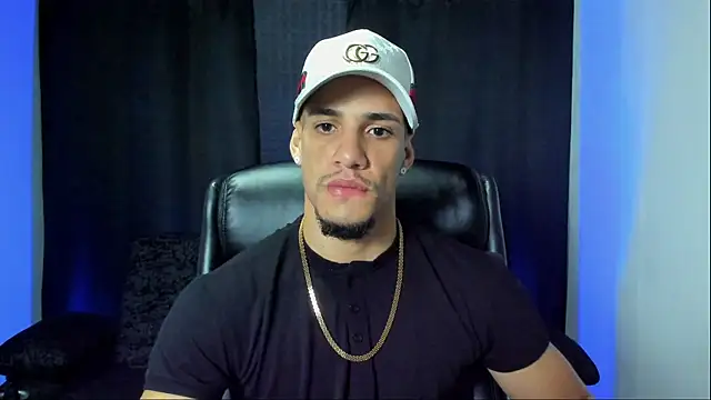 Snapshot of jhonnysnow17 chatting on February 2026 05:55:01 AM jhonnysnow17 online show from February 2026 05:55:01 AM