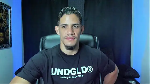 Snapshot of jhonnysnow17 chatting on February 2026 03:29:02 AM jhonnysnow17 online show from February 2026 03:29:02 AM