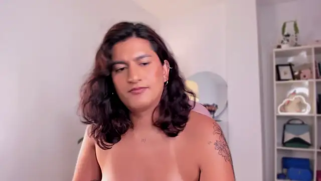 Snapshot of ari_artis chatting on February 2025 07:45:02 AM ari artis online show from February 2025 07:45:02 AM