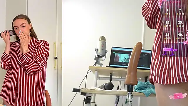 Snapshot of Miss69Ri99 chatting on February 2025 11:47:02 AM Miss69Ri99 online show from February 2025 11:47:02 AM