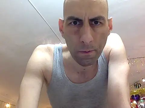 Snapshot of HandsomeAlfie chatting on March 2026 02:04:01 AM HandsomeAlfie online show from March 2026 02:04:01 AM