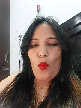 Poojabhabi101 online show from February 2025 05:55:02 AM